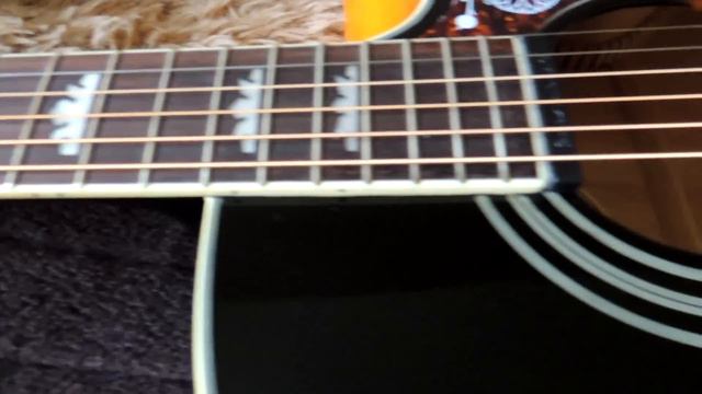 Epiphone EJ-200ce overview смотреть онлайн