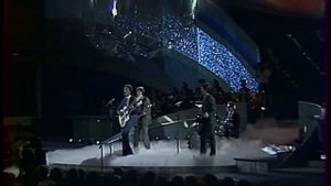 К 55 й годовщине полёта Юрия Гагарина. ВИА Земляне: "Трава у дома".