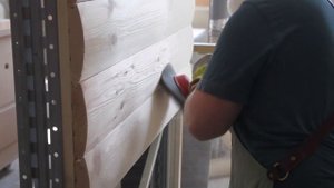 Оригинальная отделка фасада щёткой и натуральным маслом