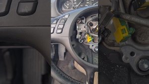как снять руль BMW 3 як зняти кермо BMW 3 БМВ Снятие подушки руля БМВ