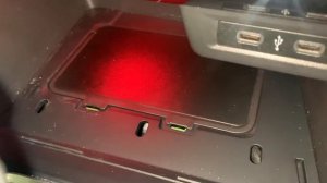 Установка беспроводной зарядки в Volkswagen Jetta 7 (Jetta MK7)