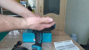 ОНЛАЙН ТРЕЙД.РУ — Дрель-шуруповерт Makita DF0300 + ручная отвертка Makita D-58833