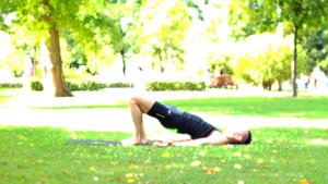 Двипада питхам. Упражнение для УКРЕПЛЕНИЯ СПИНЫ, ЯГОДИЦ и БЕДЕР