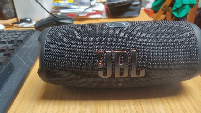 JBL Charge 5 dopo un anno di utilizzo смотреть онлайн