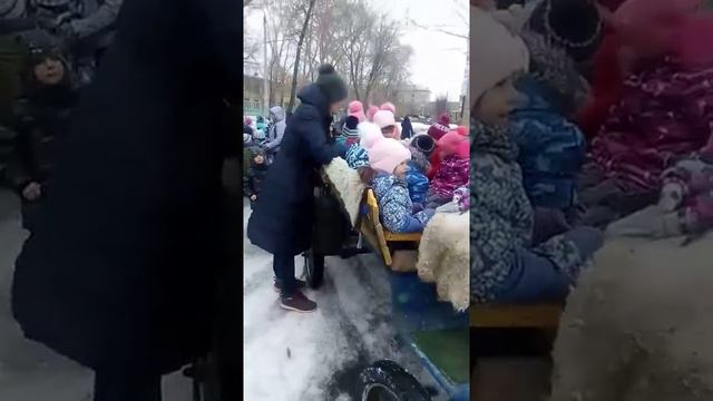 Катаюсь в карете...