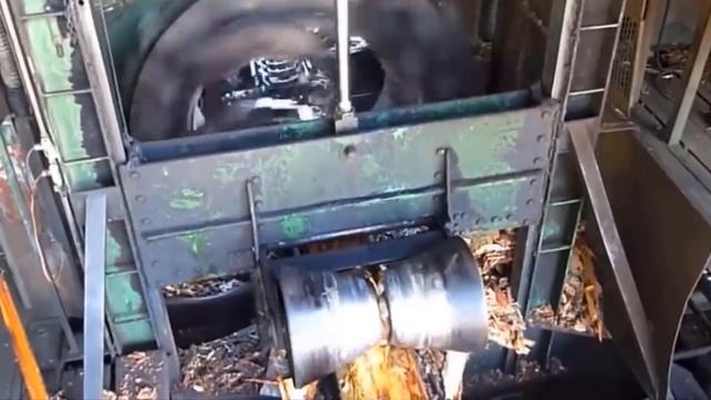 Dangerous Fastest Logging Wood Truck Fast Skills, Over Load Heavy Equipment Wood Sawmill Machines смотреть онлайн