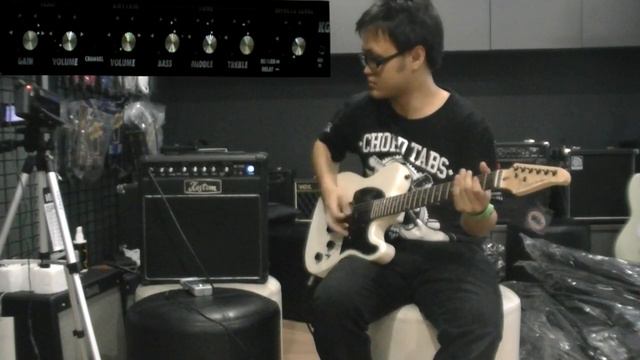 แป๊ะ CT ไขปัญหา - Review Kustom KG112FX смотреть онлайн