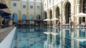 OAKS IBN BATTUTA GATE