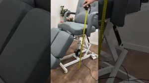 Подъем и опускание педикюрных и косметологических кресел на электроприводе, линейка "Элегант".
