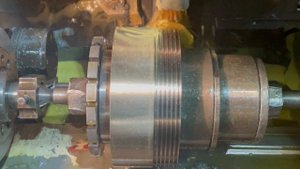 Шлифовка резьбы резьбонакатного ролика