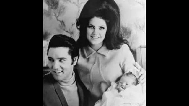 "Suspicious Minds" ! смотреть онлайн