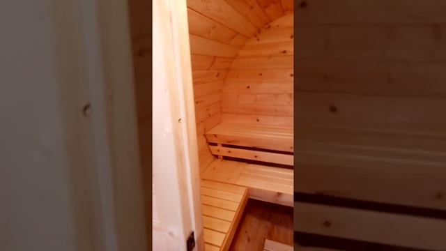 Производство "Баня парina". Баня-бочка 3 метра. Боковая печь, Г-образный полог в парной. смотреть онлайн