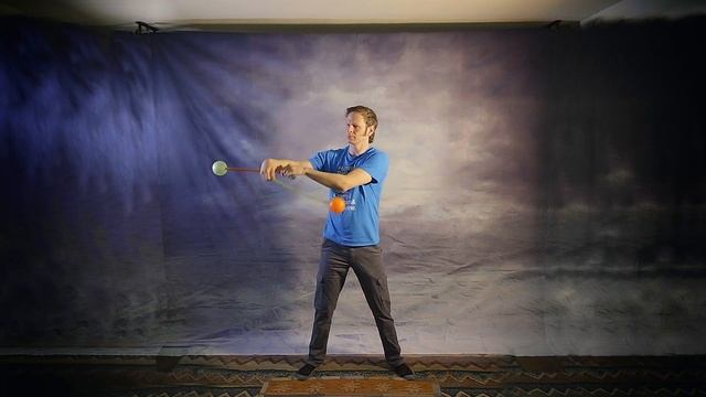 What Comes Next: Triquetra vs Pendulum Poi Hybrids смотреть онлайн