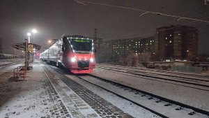 "Новогодний" электропоезд ЭП3Д-0067 с сообщением Дивногорск - Красноярск