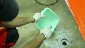 7. Ремонт отвалившихся плиточек: Укладка мозаичной плитки. Крепс Усиленный Белый