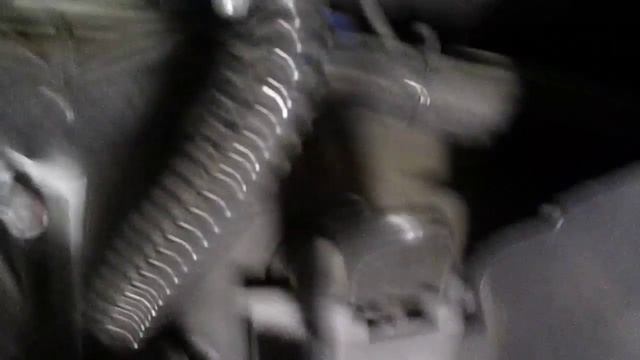 РЕГУЛИРОВКА ТРОСА ГАЗА, ОБОРОТОВ ХОЛОСТОГО ХОДА МЕРСЕДЕС ВИТО-638. смотреть онлайн