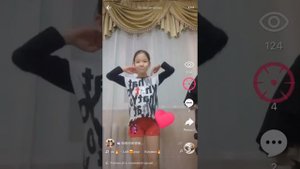 Показала как сделать себе пиар в лайке