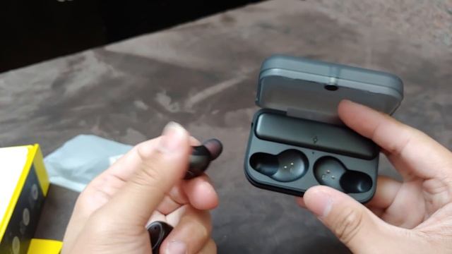Awei T3 Wireless Earbuds unboxing and setup смотреть онлайн