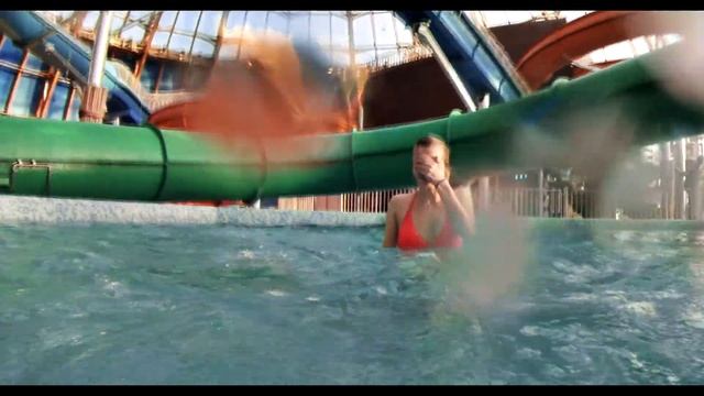 Aquapark смотреть онлайн