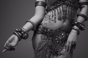 Восточные танцы. Урок 1.