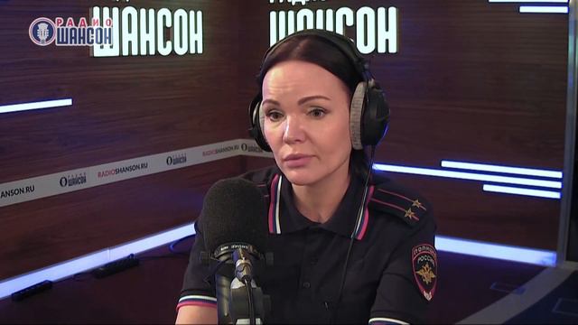 «Вечерний заезд»: Начинающим водителям. Сдаем экзамен на права! смотреть онлайн