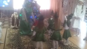 Танец елочек в детском саду на новый год