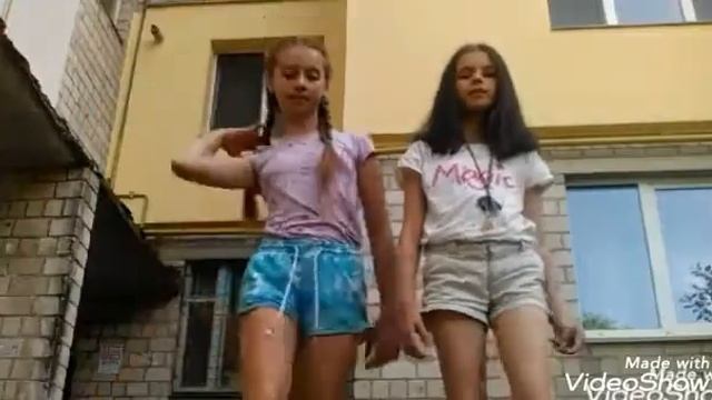 Танцуем под песню "Принцесса" babek mamerdzaev смотреть онлайн