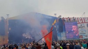 CWT, Нашествие