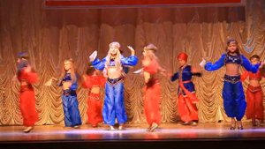 Кубок Днепр обл  Совр  и Вост  хор  Синельниково 20160521 155548 MVI 9531 Belly dance