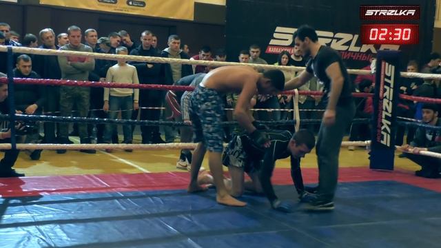 БОЕЦ ВЫРВАЛ победу у КИРГИЗА смотреть онлайн