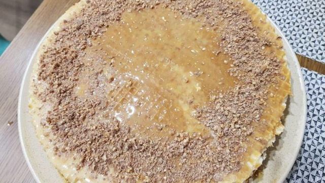 Вафельный торт со сгущенкой