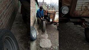 заводим бензопилой Т-25