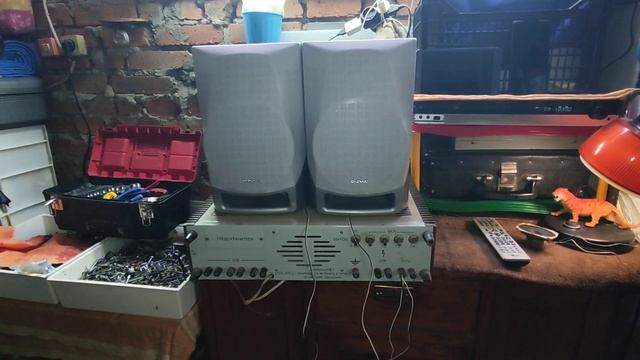 Тест акустики DAEWOO, підсилювачем звуку 100У-101. смотреть онлайн