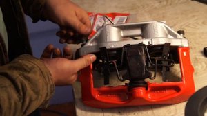 AUDI A6 C5 ALLROAD: Замена тормозов..(Советы из опыта)