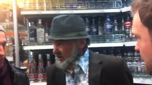 Дед тусовщик рассказывает о клубной культуре (минимальное техно)