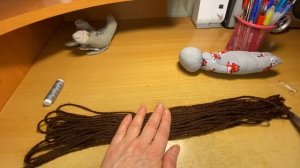 Как сделать тряпичную куклу из носка