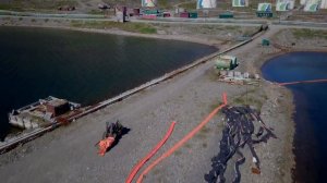 п  Провидения нефтебаза и бухта Комсомольская