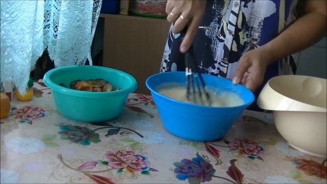 Сливовый пирог на майонезе