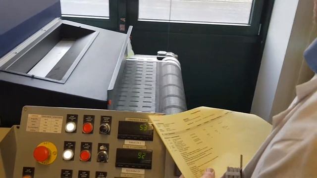 Отверждение УФ шпатлевки в диске смотреть онлайн