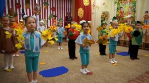 Танец - вход на осенний праздник. Средняя группа "Радуга" #детскийсад #осеньвдетскомсаду #осень