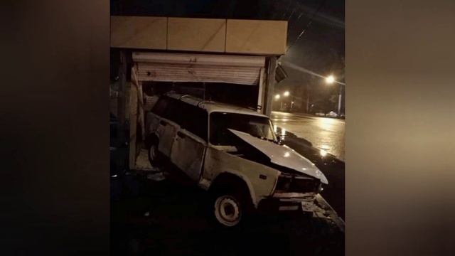 Зловещий перекрёсток. Фото из интернета. смотреть онлайн