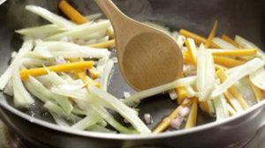 Пангасиус на пару