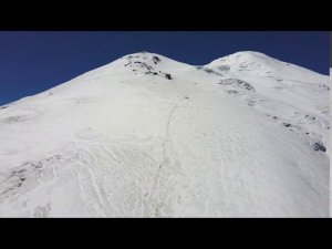 Эльбрус с Севера. Тропа Морена 3800-Поворотный камень. Август 2020. 4к.