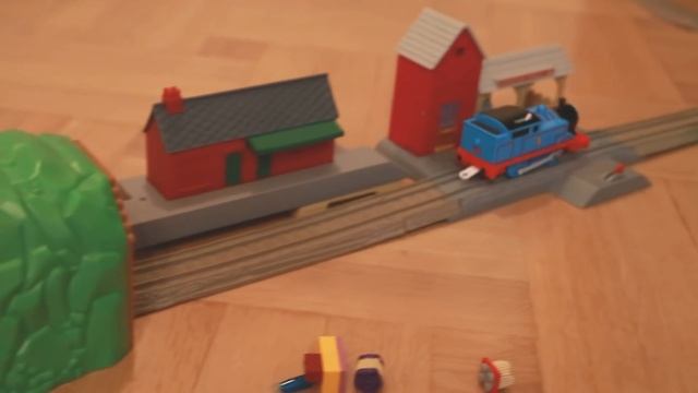 Мои новые паровозы - Томас и его друзья игрушки смотреть онлайн