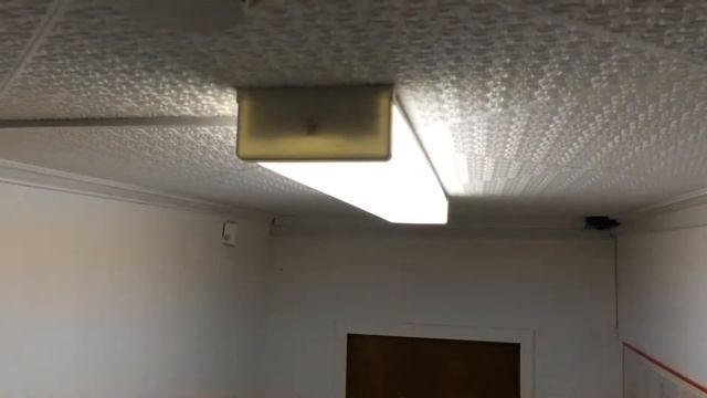 Лампа дневного света мерцает смотреть онлайн