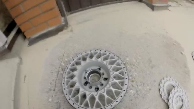 самодельный пескоструй в работе