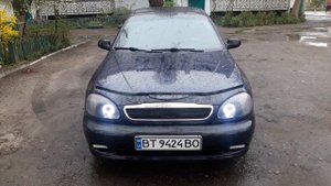 Установка линз и их подсветка на ланос