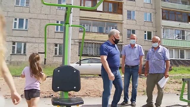 На Правом берегу продолжается ремонт дорог Мэр Братска проверил, как идут работы смотреть онлайн