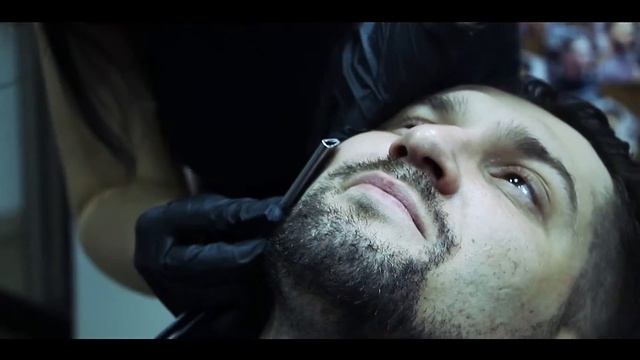 Barber room смотреть онлайн