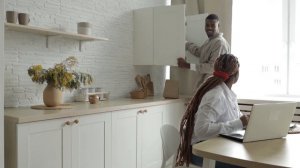 ОСНОВЫ МИНИМАЛИЗМА | 10 проблем которые можно решить если иметь меньше вещей